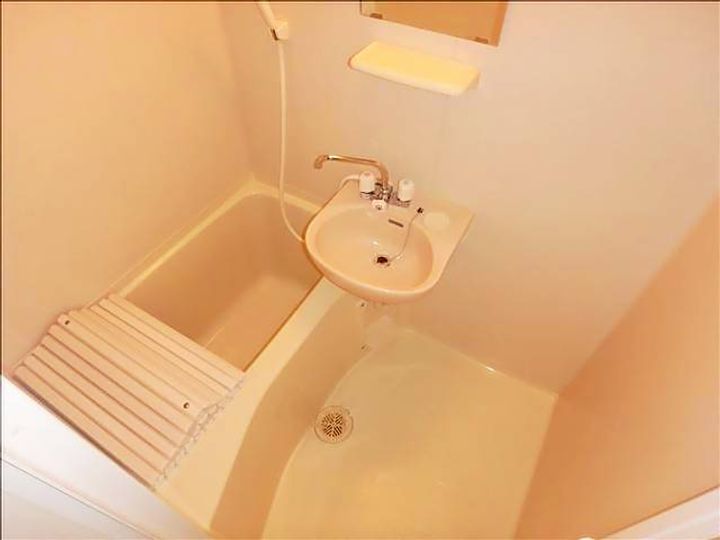 ファインタイム神大寺の風呂