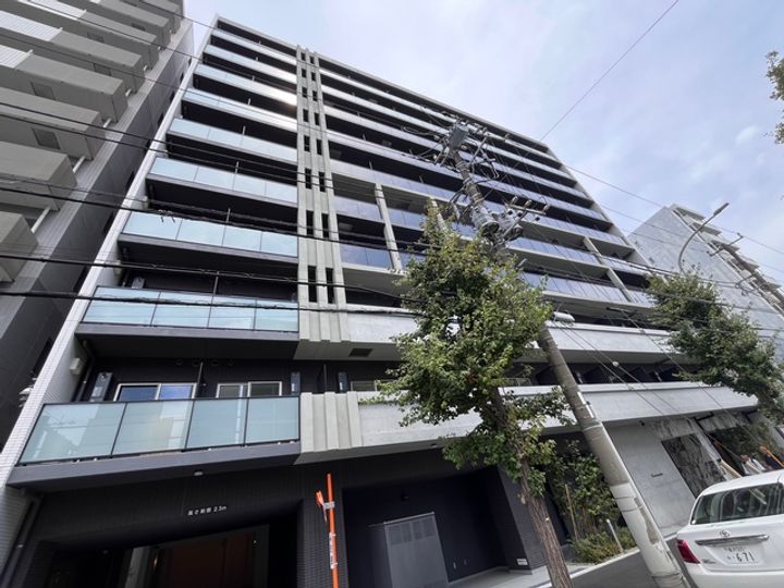 神奈川県横浜市西区浜松町の賃貸マンションの外観