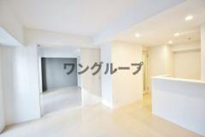 プチ フルール入谷の居間