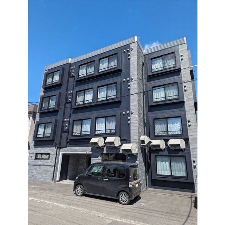 北海道札幌市豊平区平岸四条9(マンション)の賃貸物件の外観