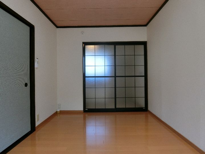 メゾン学園の内装