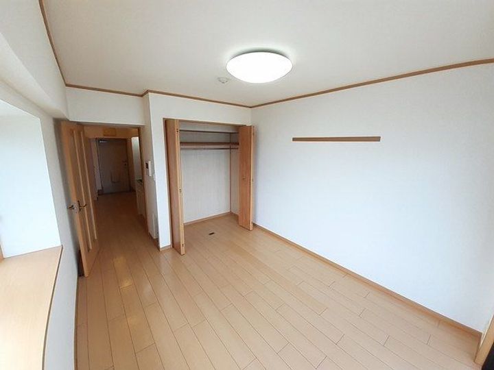 エレガンテ みよしの内装