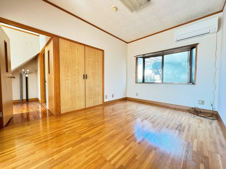 コーポ溝口の居間