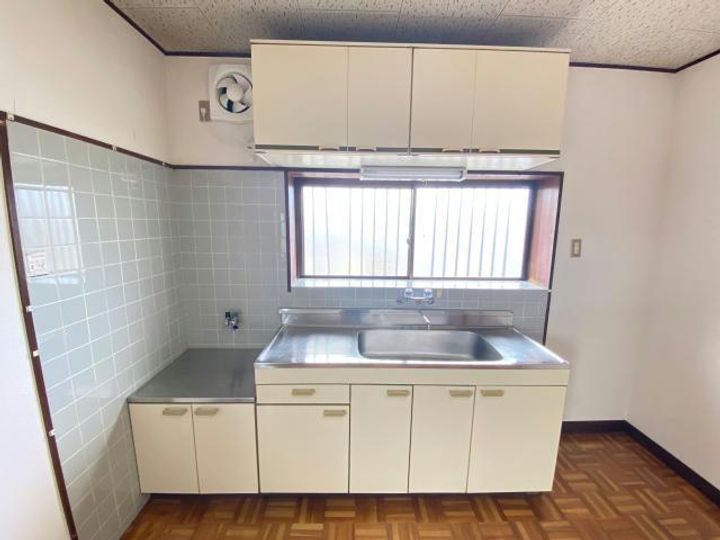 マリンハイツB棟のキッチン