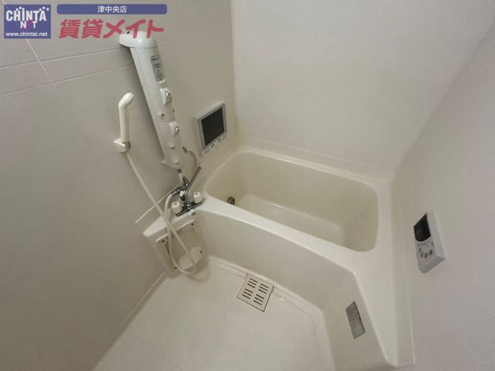クレバネス町屋の風呂