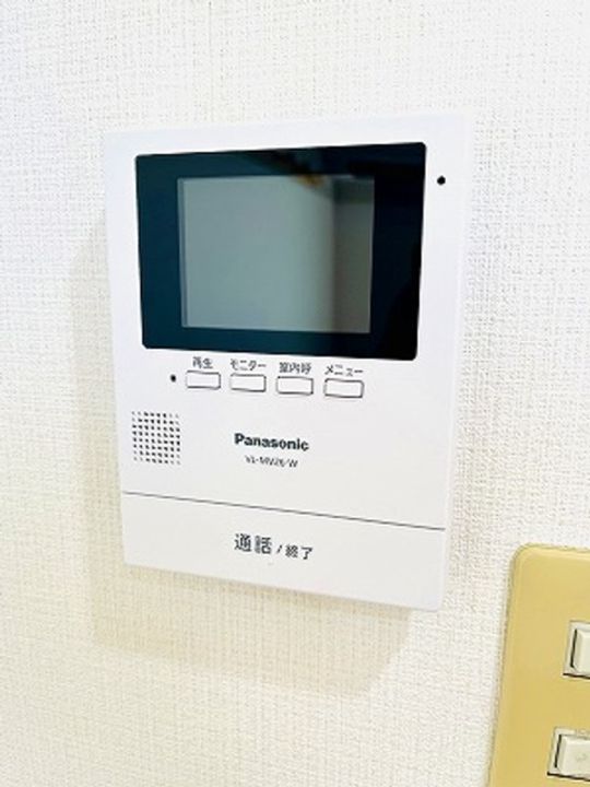 ウインズ2の内装