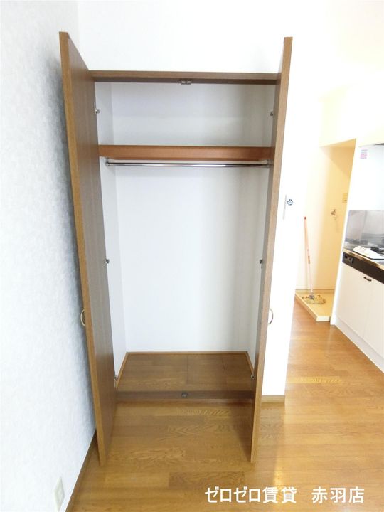 司ハイツの内装