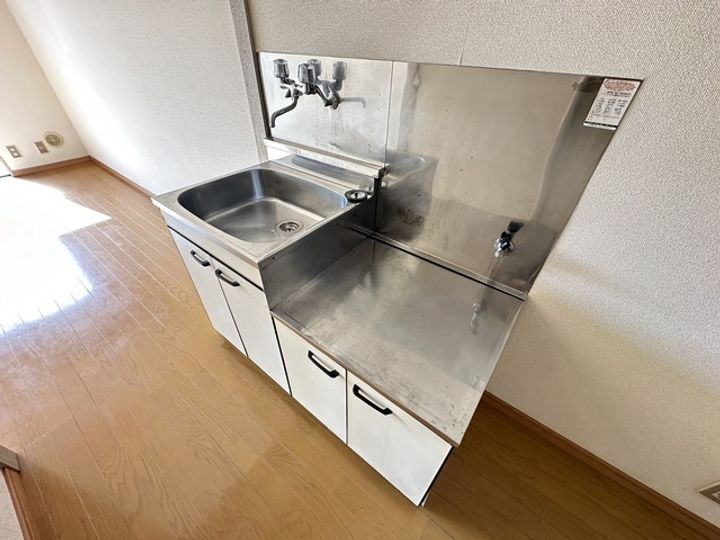 東京都多摩市貝取1(マンション)の賃貸物件のキッチン