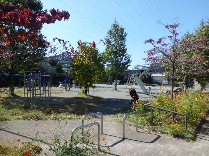 WOODBELLVの周辺