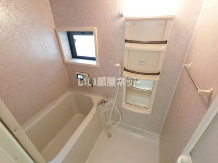 グランソシエ Bの風呂