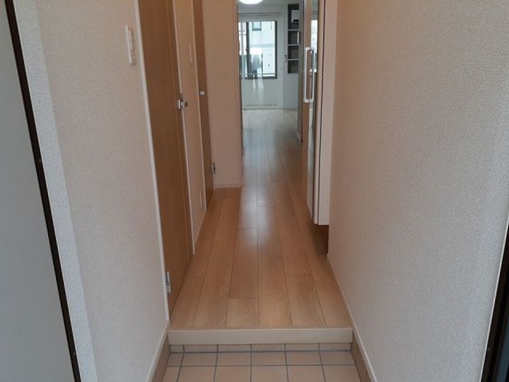 サニーヒルズIIIの玄関