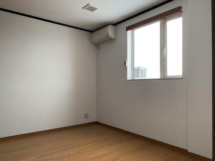 プレデンシア天童の居間