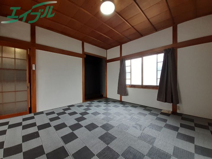 三重県名張市丸之内(一戸建)の賃貸物件の居間