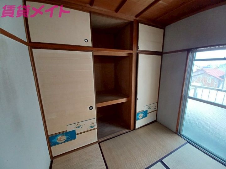 コーポ羽津山の内装