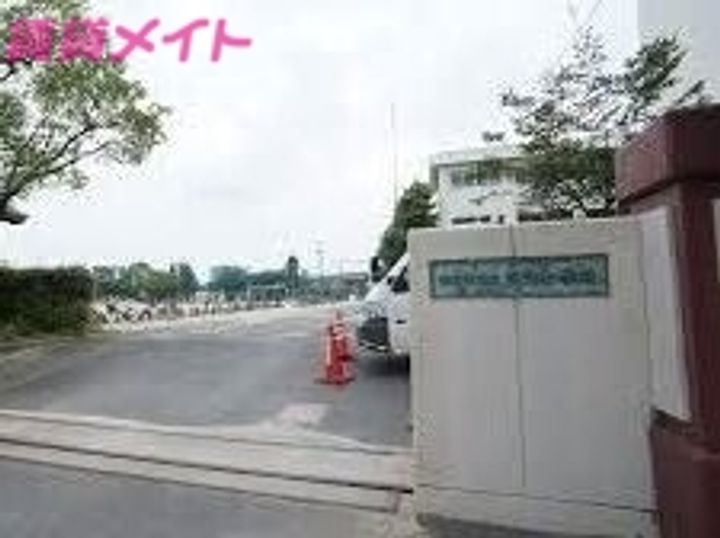 コーポ羽津山の周辺