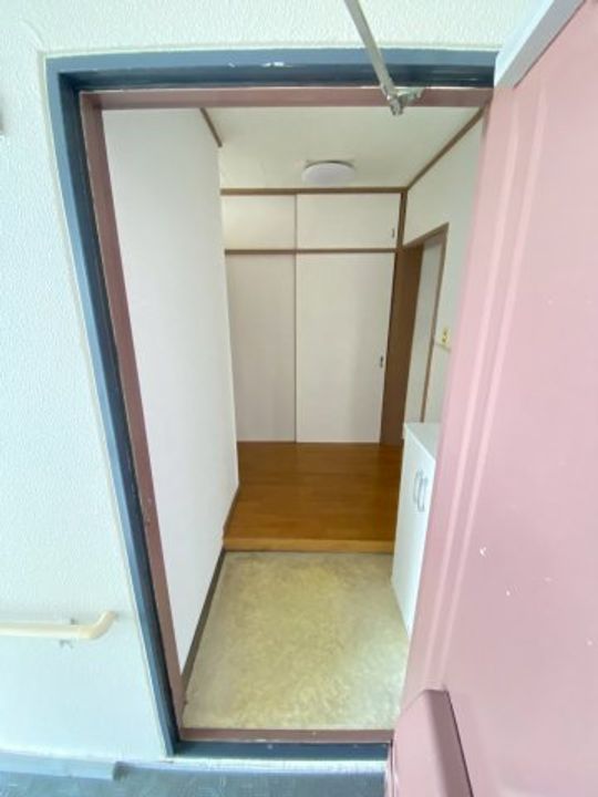 千葉県千葉市若葉区みつわ台5(マンション)の賃貸物件の玄関