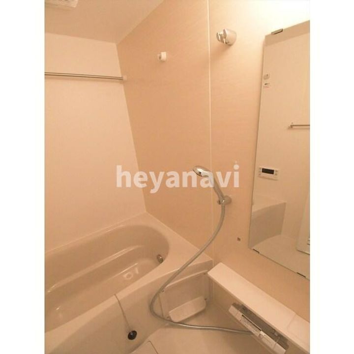 ラクレイス横濱関内の風呂