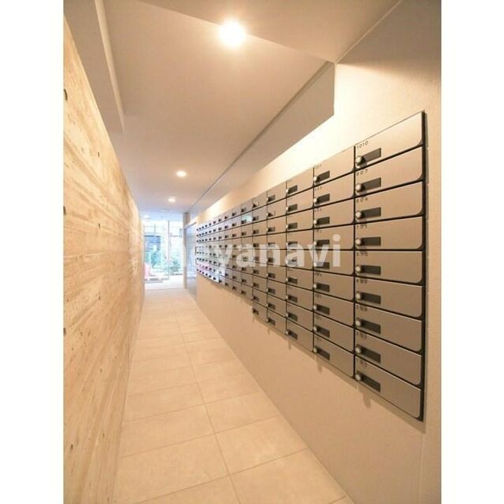 ラクレイス横濱関内の地図