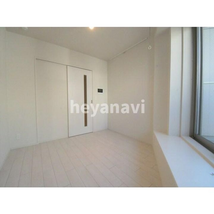 ラクレイス横濱関内の居間