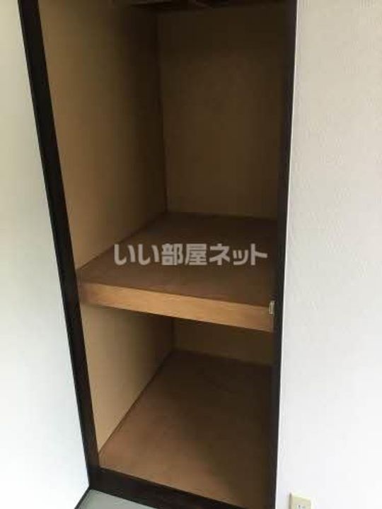 ハイツM&M鴻之台の内装