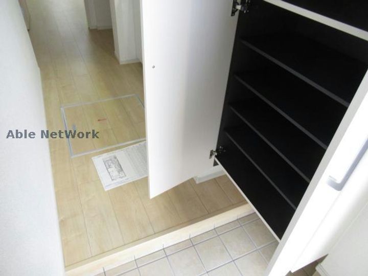 愛知県名古屋市緑区鳴子町2(アパート)の賃貸物件の玄関