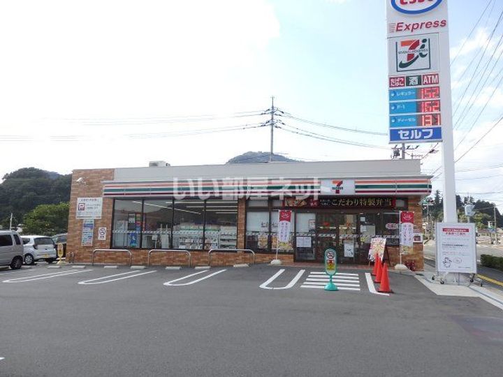 ルネッサンス末森の周辺