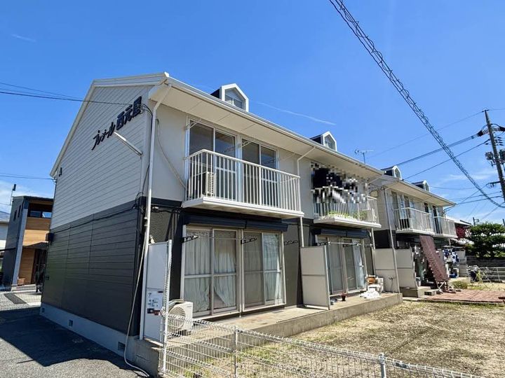 プレジール西元屋 A棟の外観