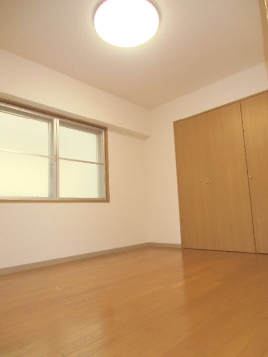 東京都港区元麻布3(マンション)の賃貸物件の内装