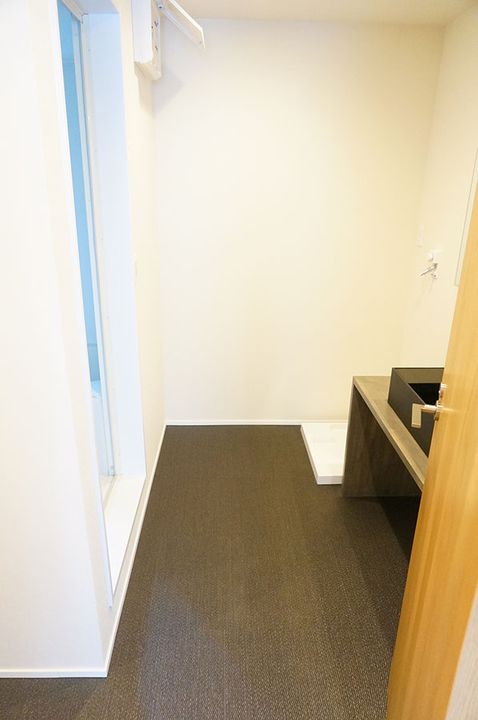 【ガレージハウス】inCELL木更津 THE Luxuryの内装