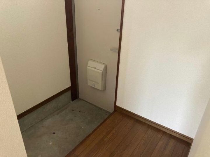 フューチャーハウスの玄関