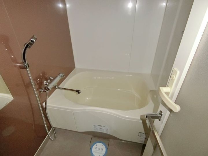 アーデン堺筋本町の風呂