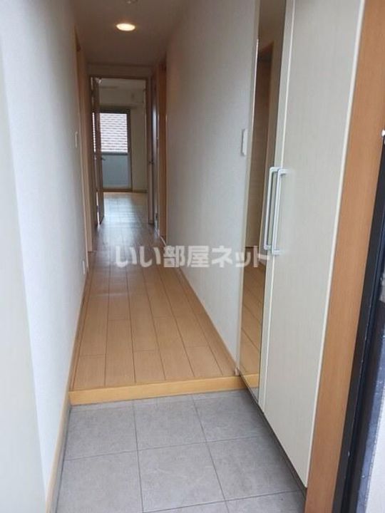 ヴェルセアの玄関