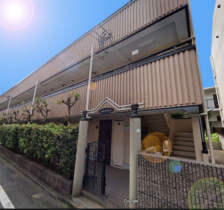 メゾン・ド・ソレイユ B棟の外観