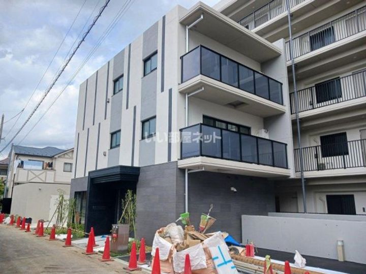 埼玉県川口市柳崎5(マンション)の賃貸物件の外観