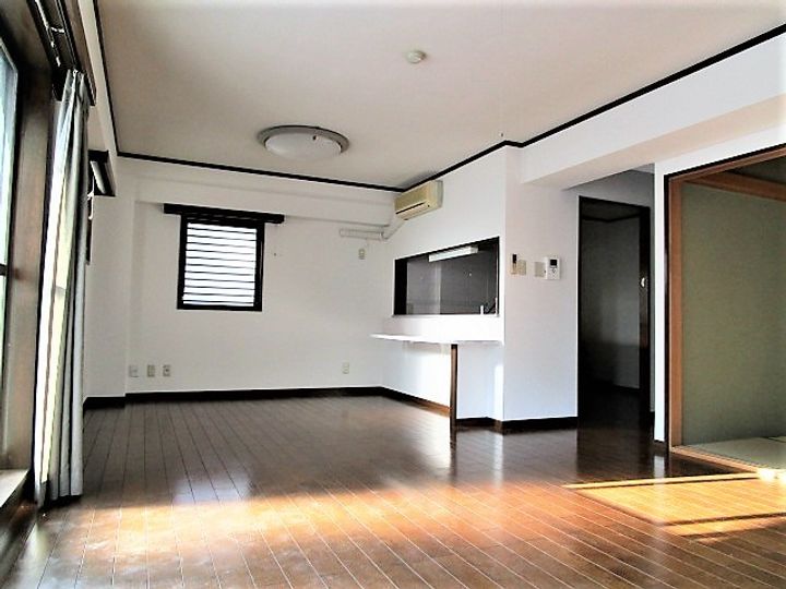 神奈川県座間市相模が丘2(マンション)の賃貸物件の居間