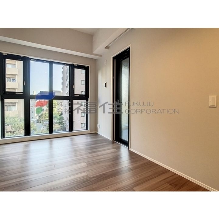 プレミスト赤坂けやき通り 502の内装