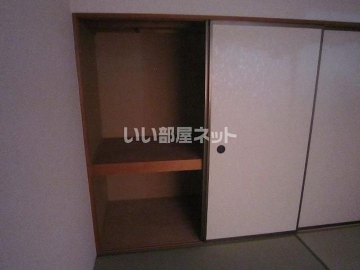 清水セカンドハイツの内装