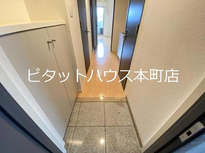 大阪府大阪市港区南市岡3(マンション)の賃貸物件の玄関