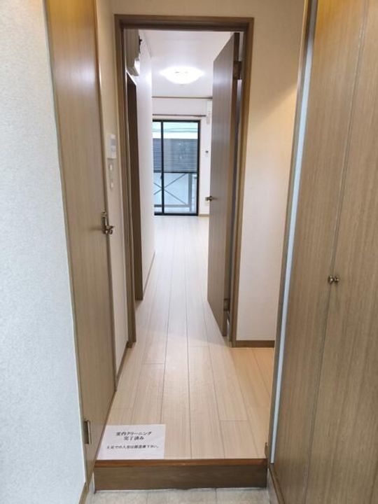 エル ドゥ レーヴの玄関