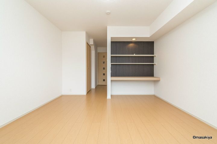 タッセルの内装