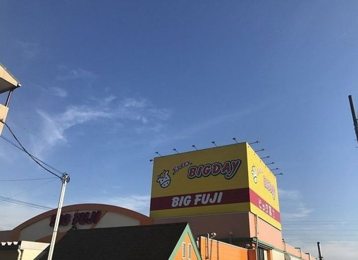 リヴィエール・ピリエIの周辺