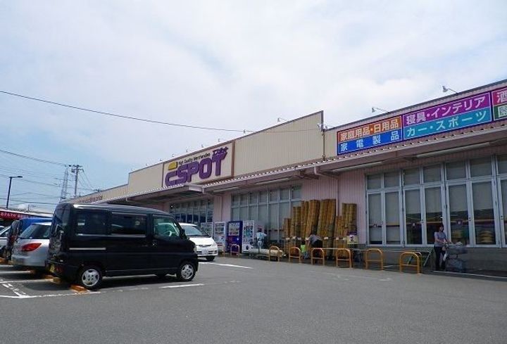 リヴィエール・ピリエIの周辺