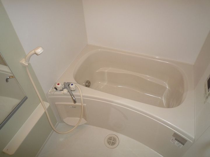 Gloria A  (グローリアA棟)の風呂