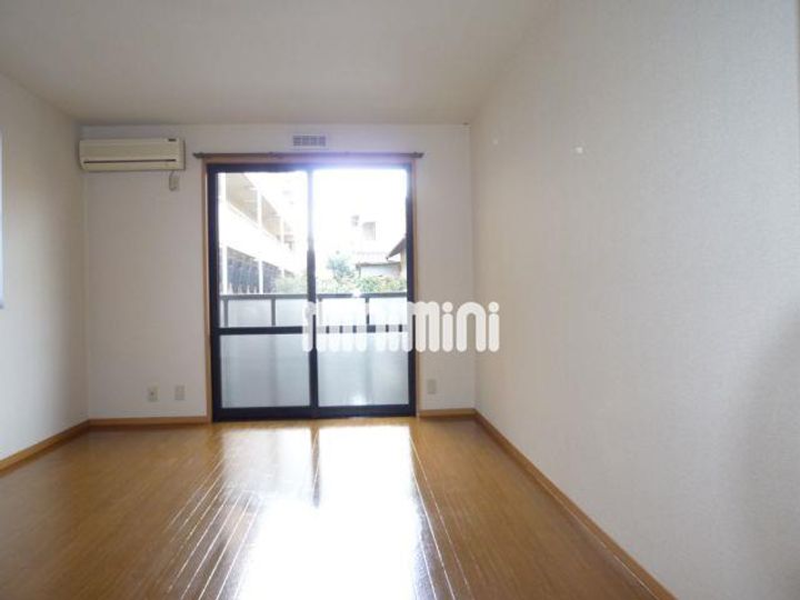 グランディールの居間