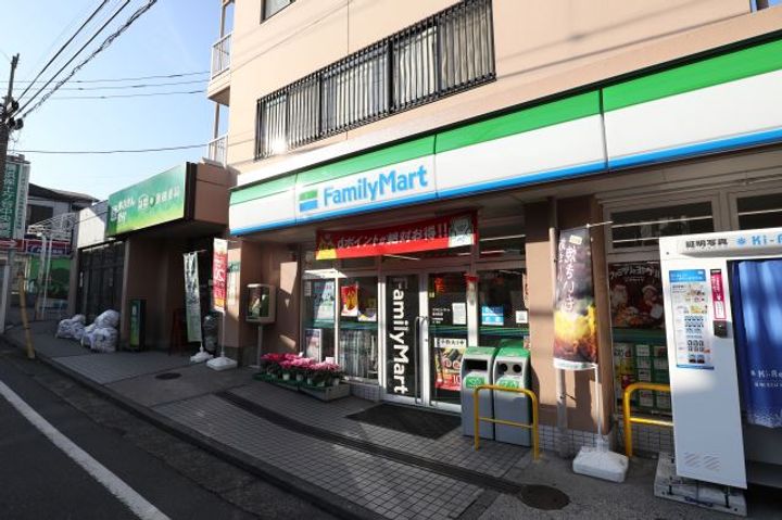 ヒルトップイワイの周辺