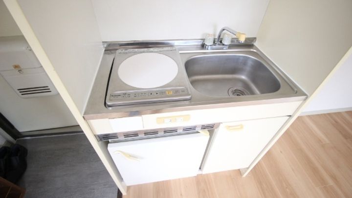 ツインウエストのキッチン