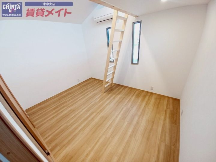 三重県津市芸濃町椋本(一戸建)の賃貸物件の居間