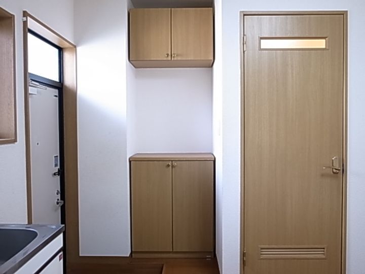 グリーンハイツの玄関