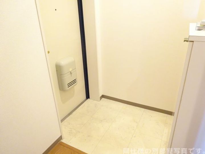 グラン・ルミエールの玄関