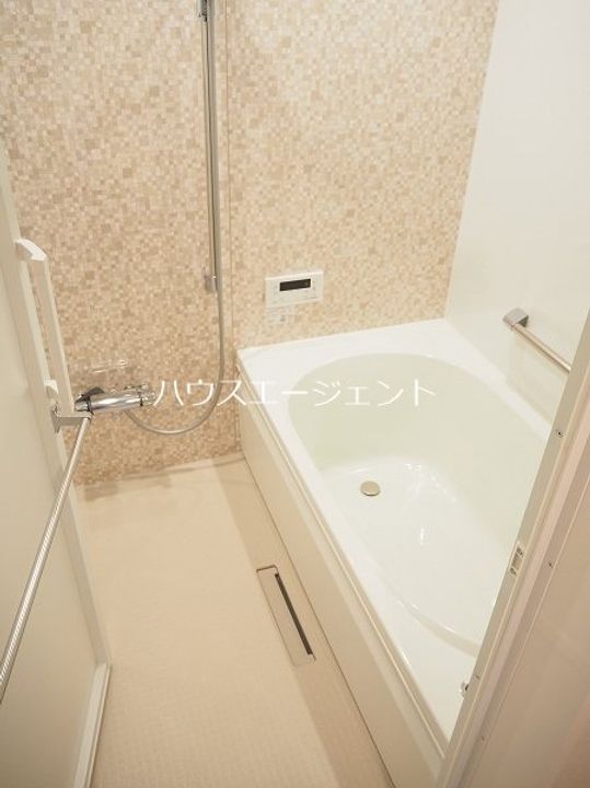 Maison Calmeの風呂